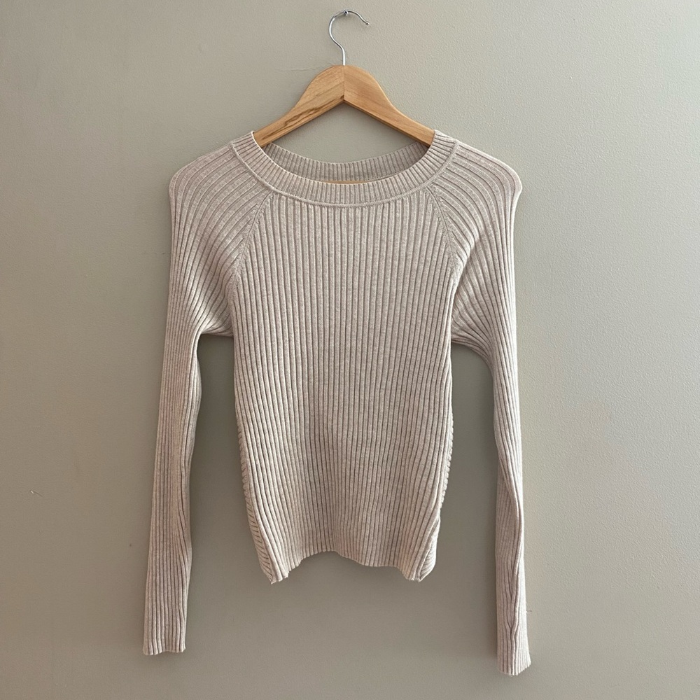 Open back beige sweater